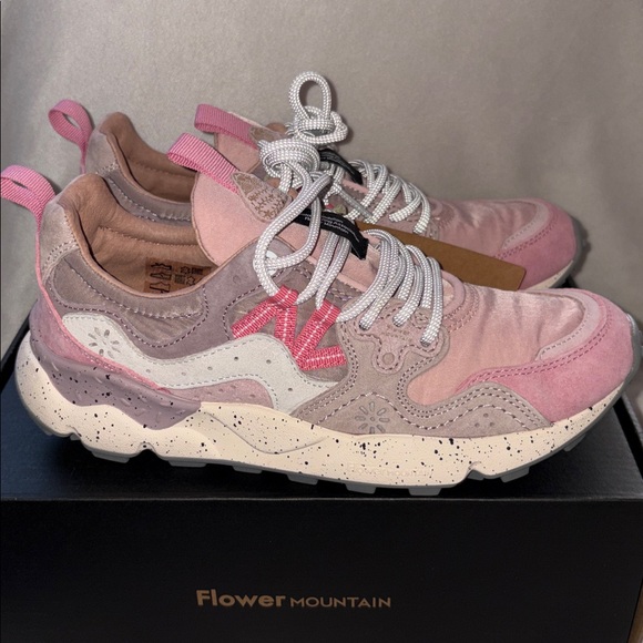 NWT Flower Mountain Yamano 3 Sneaker in Cipria Beige - Picture 9 of 14